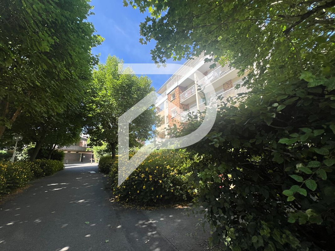 Apartamento T1 em Elancourt, France N.º 351633