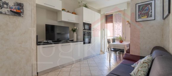 Квартира с 2 спальнями в Роццано, Италия № 360510 2