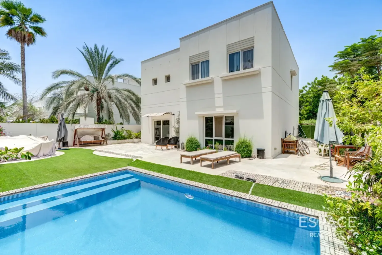 3 bedrooms Villa for rent in Meadows, Dubai, UAE № 209373