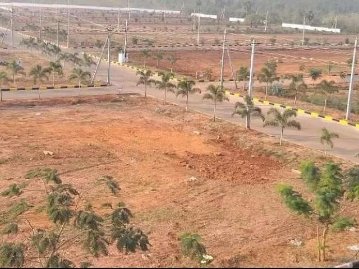  Land in Visakhapatnam, India No. 42004