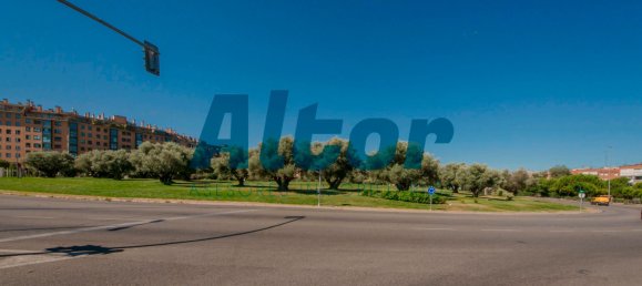 2 bedrooms Apartment in Madrid, Spain No. 143533 32