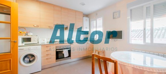 2 bedrooms Apartment in Madrid, Spain No. 143533 10