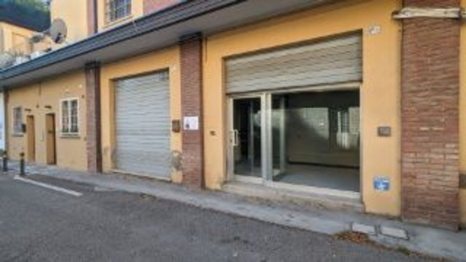 235640m² Building in Anguillara Sabazia, Italy No. 322381