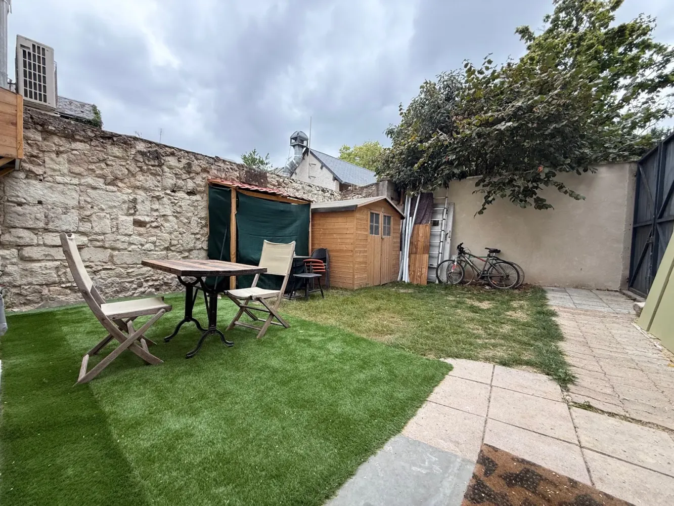 2 Schlafzimmer Haus in Tours, France, Nr. 316968