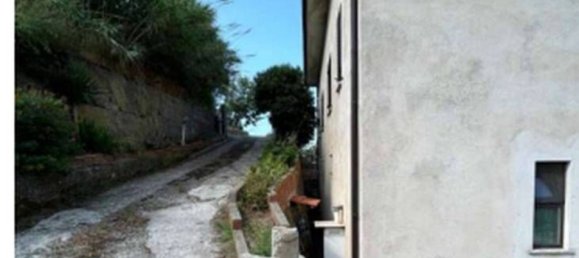 3 bedrooms Apartment in Fuscaldo, Italy No. 376128 2