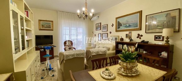 3 rooms Apartment in Massa, Italy No. 235149 3