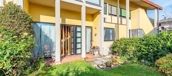 4 bedrooms House in Lainate, Italy No. 357833 2