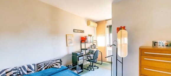 4 bedrooms House in Lainate, Italy No. 357833 11