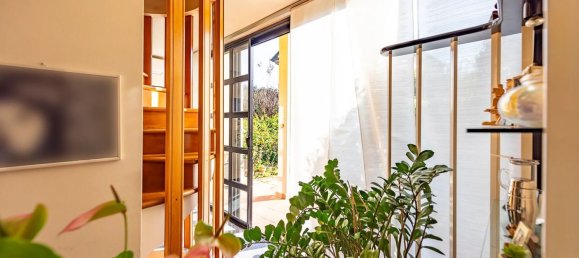 4 bedrooms House in Lainate, Italy No. 357833 6