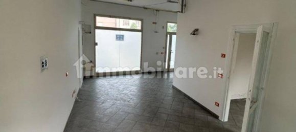 2 rooms Commercial property in Ferrara, Italy No. 343348 6
