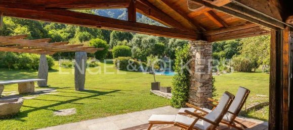 3 bedrooms Villa in Castelveccana, Italy No. 64989 7