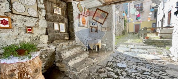 10 rooms House in Valle Cannobina, Italy No. 154801 19