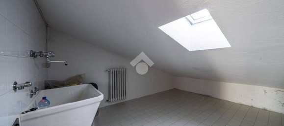 3 bedrooms Penthouse in Langhirano, Italy No. 54010 53