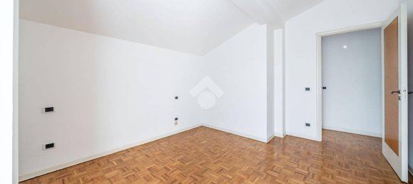 3 bedrooms Penthouse in Langhirano, Italy No. 54010 67