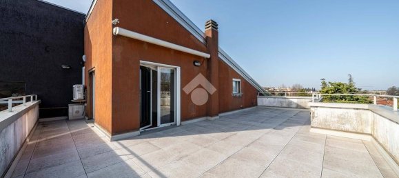 3 bedrooms Penthouse in Langhirano, Italy No. 54010 22