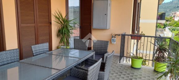 3 rooms Apartment in Diano Castello, Italy No. 146095 13