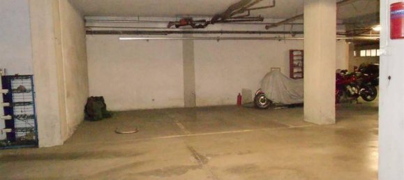 2 rooms Apartment in Prato, Italy No. 25480 4