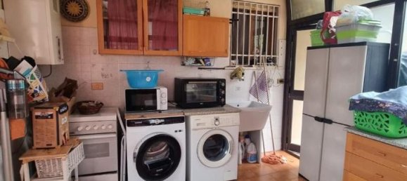 6-salle Appartement à Palermo, Italy No. 166027 15