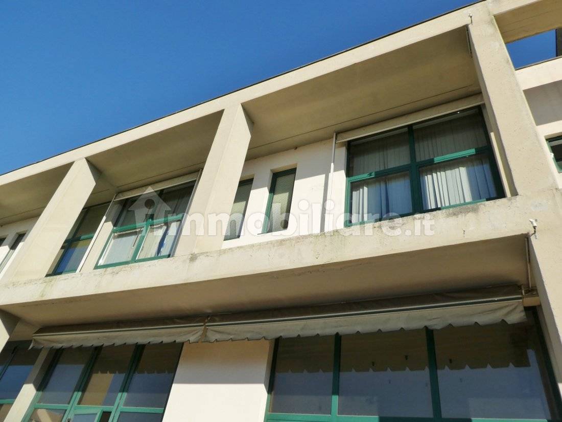 5غرفة مكتب في Dueville, Italy رقم 132780