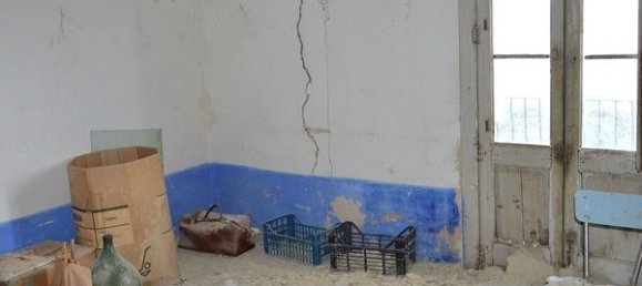 Casa de 4 habitaciónes en Castelbottaccio, Italy No. 75635 25