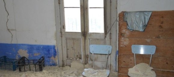 Casa de 4 habitaciónes en Castelbottaccio, Italy No. 75635 10