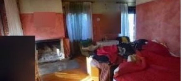 7 rooms Apartment in Marano Vicentino, Italy No. 208333 12