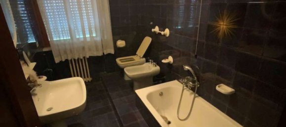 7 rooms Apartment in Porto Sant'Elpidio, Italy No. 97250 11