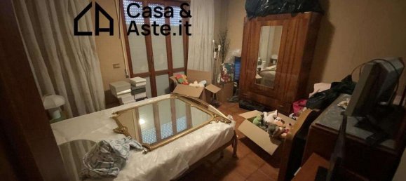 7 rooms Apartment in Porto Sant'Elpidio, Italy No. 97250 8