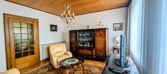 2 Schlafzimmer Haus in L'Hopital, France, Nr. 338412 3