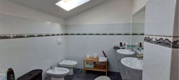 Villa de 5 habitaciónes en Busto Garolfo, Italy No. 273865 17