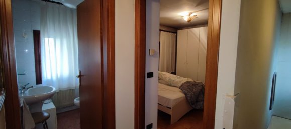 4 rooms House in Pordenone, Italy No. 144740 21