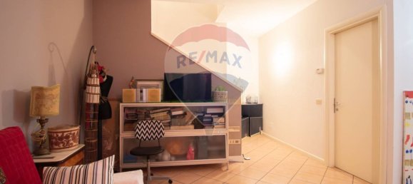 3 Schlafzimmer Haus in Ospitaletto, Italy, Nr. 270508 3