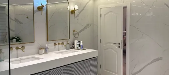 5 bedrooms Villa for sale in Motor City, Dubai, UAE № 108383 10