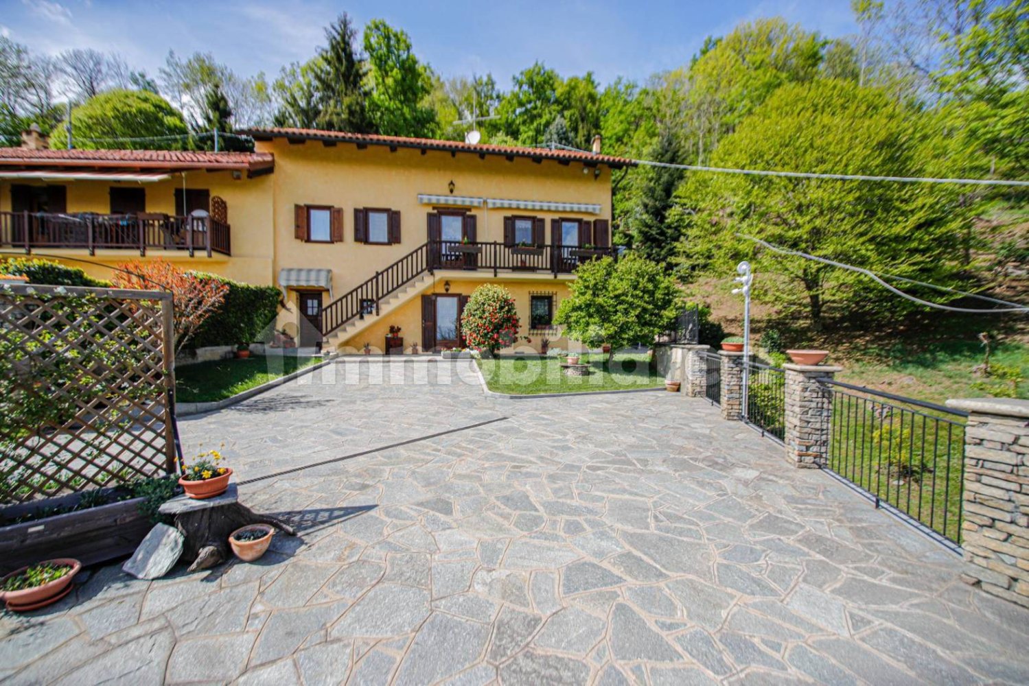 Villa de 1 dormitorio en Pinerolo, Italy No. 370291