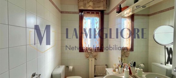 6 bedrooms Apartment in Prato, Italy No. 323725 21
