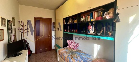 6 bedrooms Apartment in Prato, Italy No. 323725 16