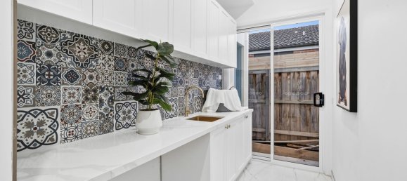 4 bedrooms House in Werribee, Australia No. 384 14