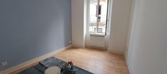 3 غرف نوم تاون هاوس في La Chatre, France رقم 211584 4