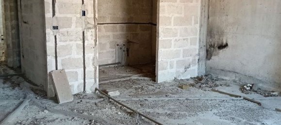 Дом с 8 спальнями в Cutrofiano, Италия № 316032 12