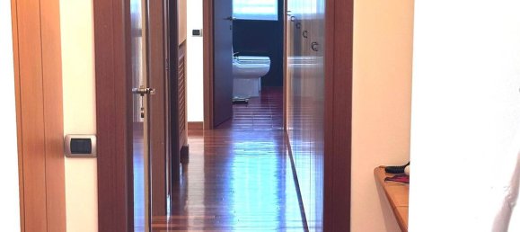 3 chambres Appartement à Erba, Italy No. 341450 10