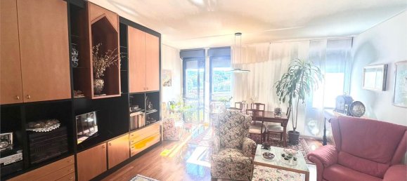 3 chambres Appartement à Erba, Italy No. 341450 5