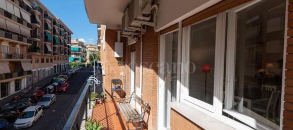 Apartamento de 3 dormitorios en Rome, Italy No. 341773 5
