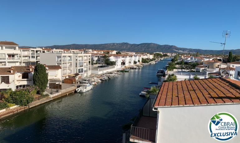 Apartamento T1 em Empuriabrava, Spain N.º 212402