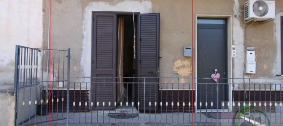 3 rooms Apartment in Scordia, Italy No. 102957 8