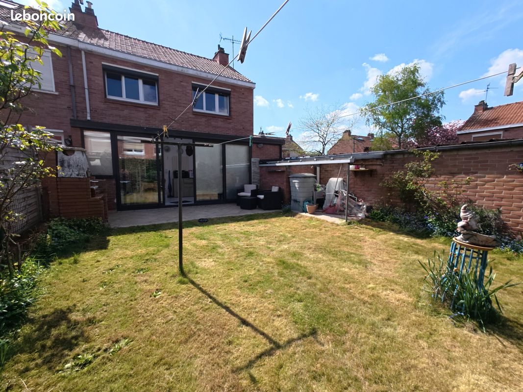 3 Schlafzimmer Haus in Faches-Thumesnil, France, Nr. 316279