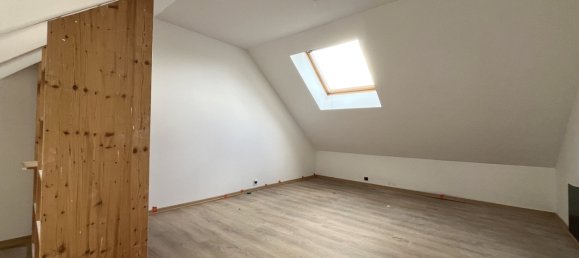 3 Schlafzimmer Haus in Checy, France, Nr. 47563 7