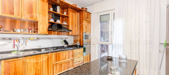 3 bedrooms Apartment in Milan, Italy No. 316362 26