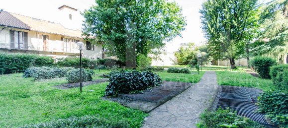 3 bedrooms Apartment in Milan, Italy No. 316362 37