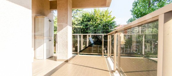 3 bedrooms Apartment in Milan, Italy No. 316362 11