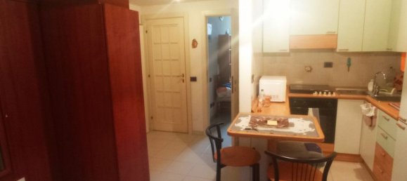 2غرفة شقة في Ancona, Italy رقم 21369 3